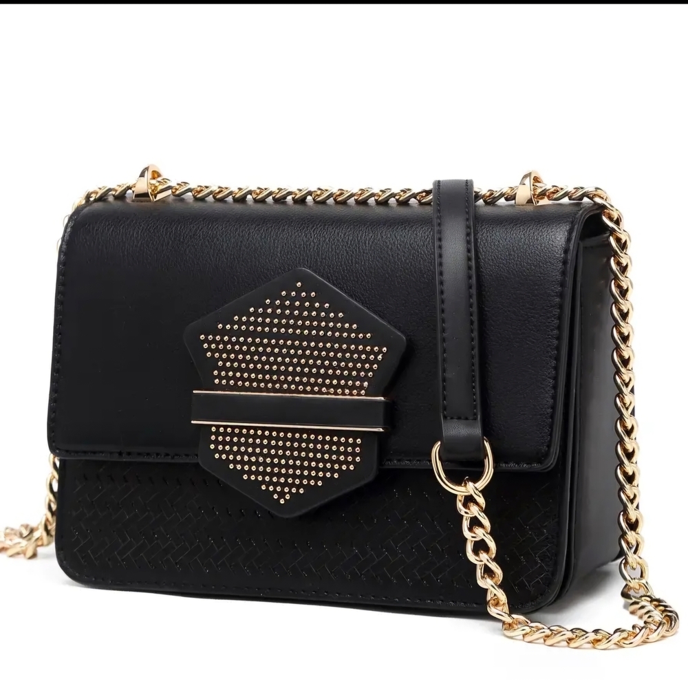 Elegant Black Chain Shoulder Bag